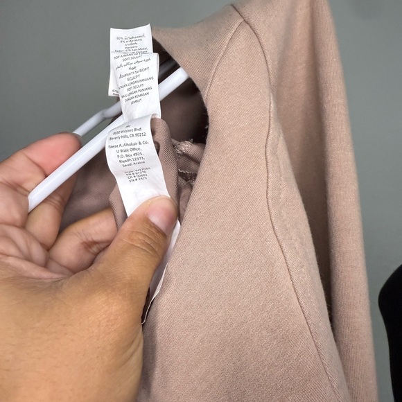 ALO Yoga Soft Sculpt Long Sleeve - Picture 3 of 3